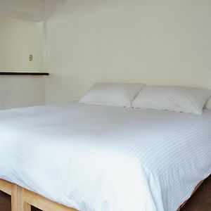 Habitación con 2 Camas Individuales